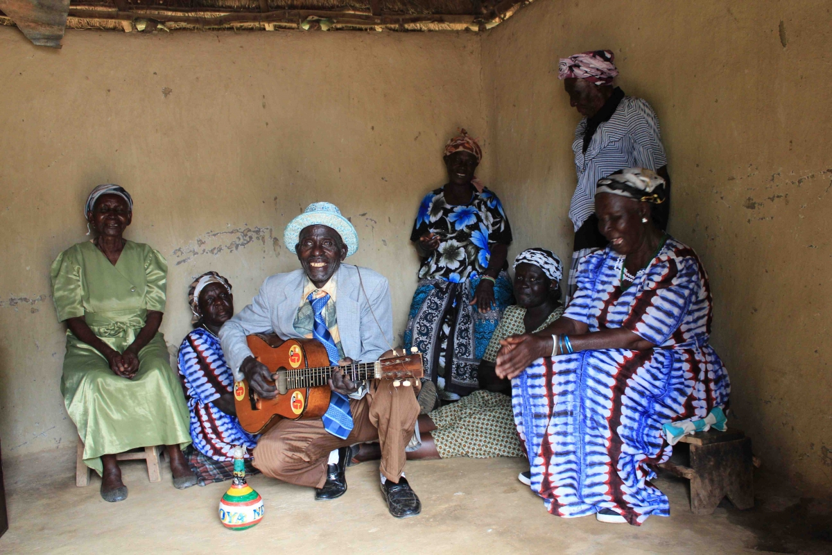 Ecoutes Au Vert / Genève / Aventures sonores au grand air! / EAV au MEG: OGOYA NENGO &amp; the Dodo Women&#039;s Group (Honest Jon&#039;s - Kenya) + Jean Toussaint (Palmwine/Gravitation - Fr/Ge)  / 306427979