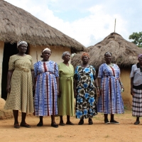 Ecoutes Au Vert / Genève / Aventures sonores au grand air! / OGOYA NENGO &amp; THE DODO WOMEN&#039;S GROUP