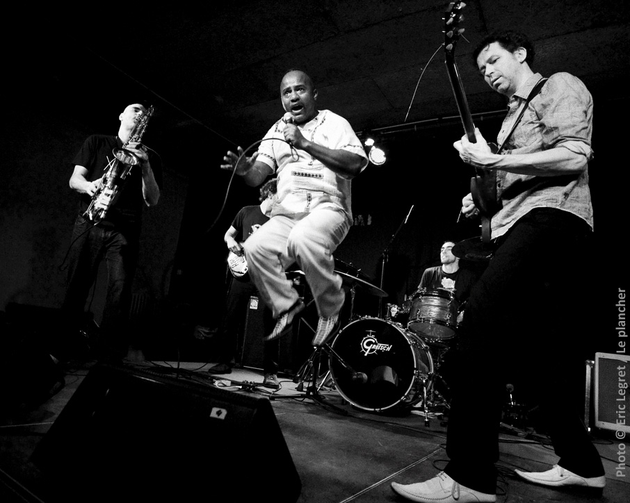 Ecoutes Au Vert / Genève / Aventures sonores au grand air! / EAV au Bateau: Soirée Spéciale Rock & Groove > UkanDanz (Ethiopie/F) + Massicot (Ge) en Concert + dj Lady Black Sally (Rock This Town) / 9883938